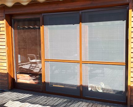 Sieť posuvná v lištách